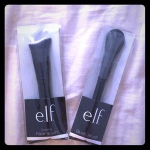 2 unopened ELF face brushes